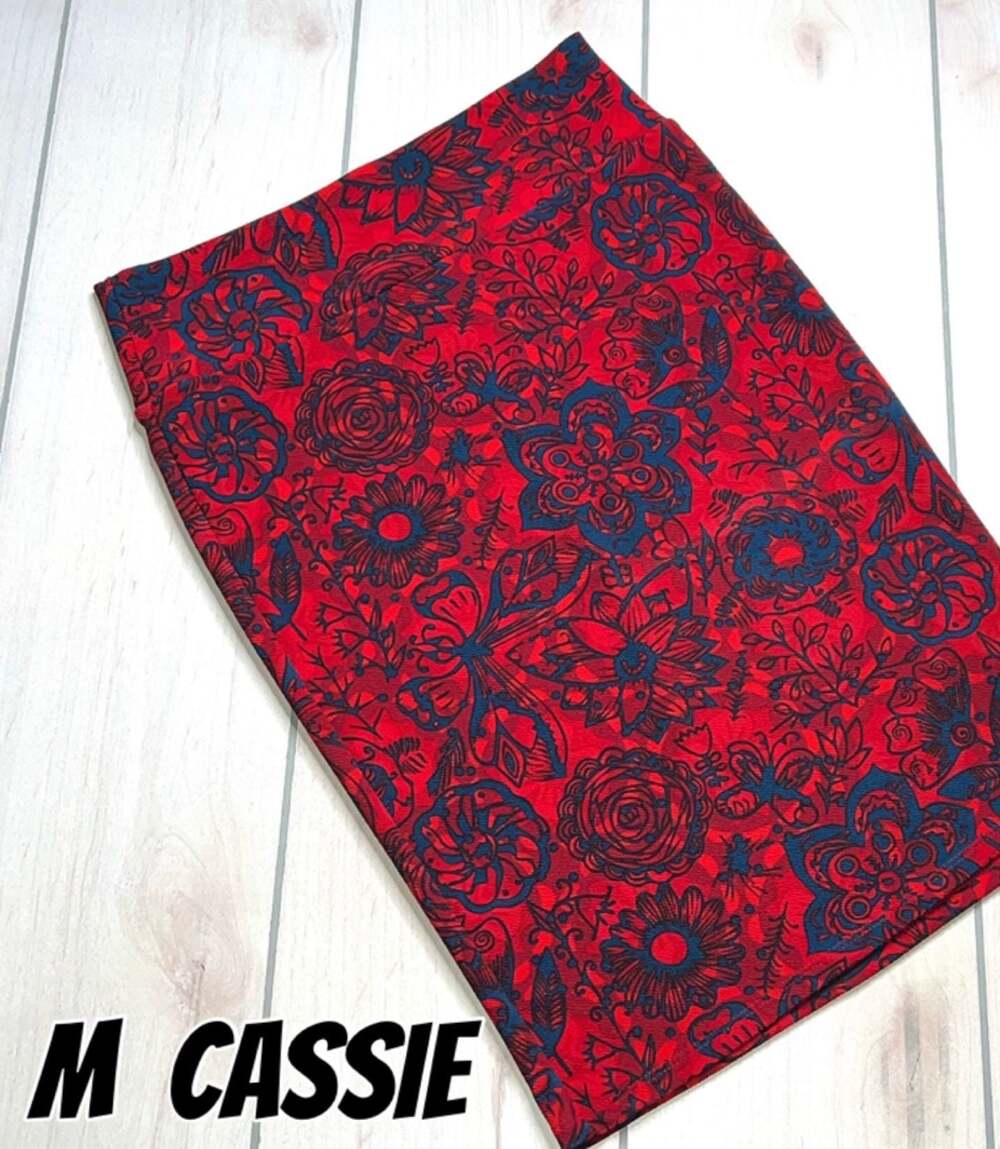 LuLaRoe Cassie Pencil Skirt Red and Blue Floral Pattern Medium